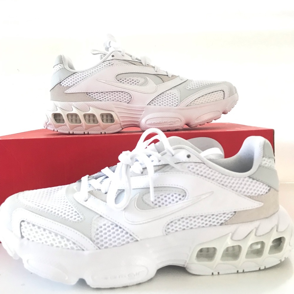 EUC Nike Women’s Zoom Air Fire Shoes Size: 10.5